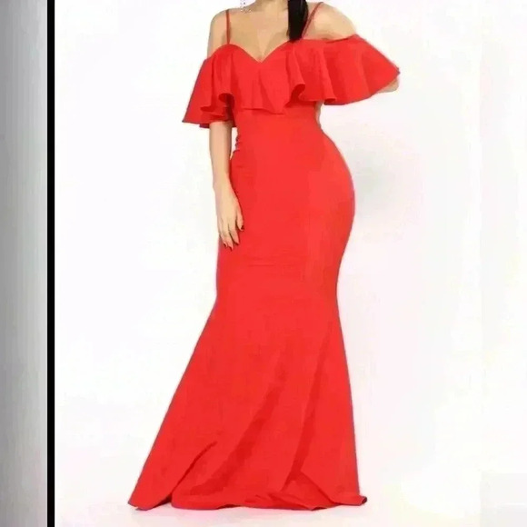 Somebody To Love Flounce Maxi Dress off the shoulders - Coral Size 1x 11D1011 - Picture 1 of 1